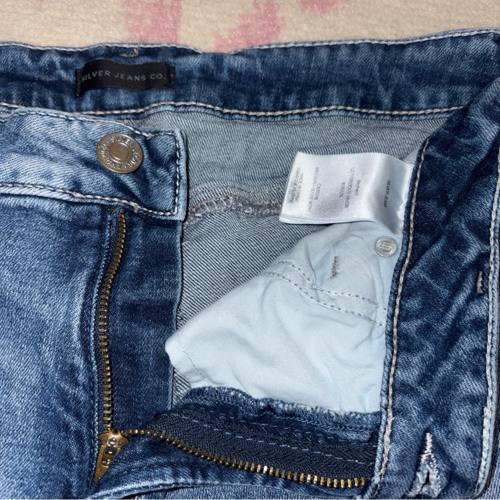Silver Jeans Distressed Mid-Rise Boyfriend Blue Jeans Women’s 30W 29L - Picture 7 of 15